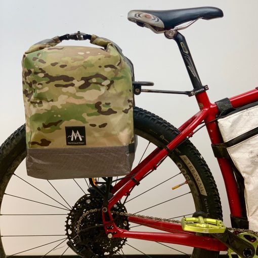 Camo Poco Panier V3 mounted on a Salsa Timberjack 29” Size LG.